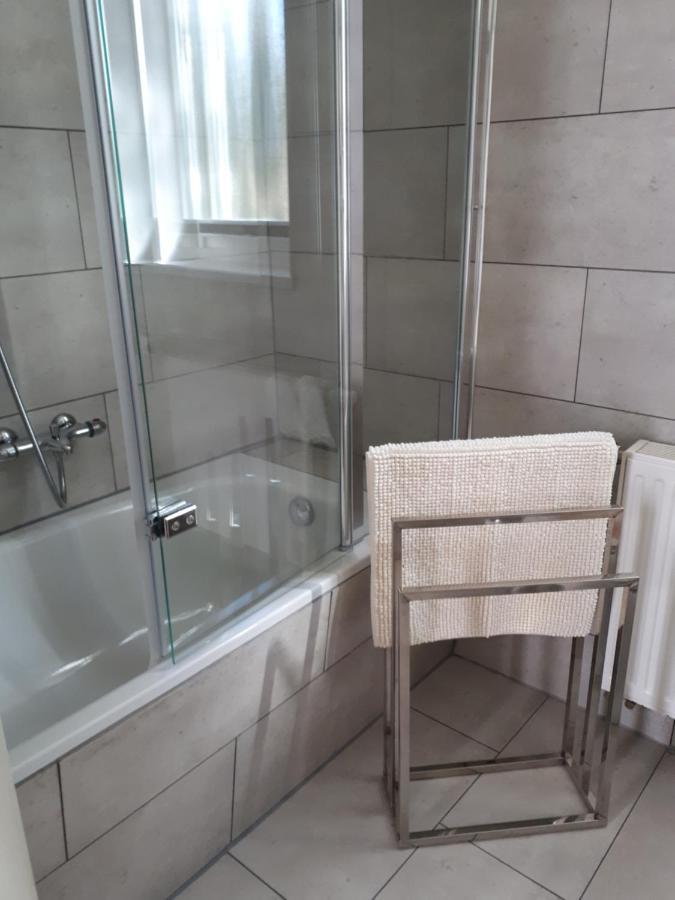 Feriendomizil Annette'S Scholle Apartment ซอนเดอร์เฮาเซน ภายนอก รูปภาพ